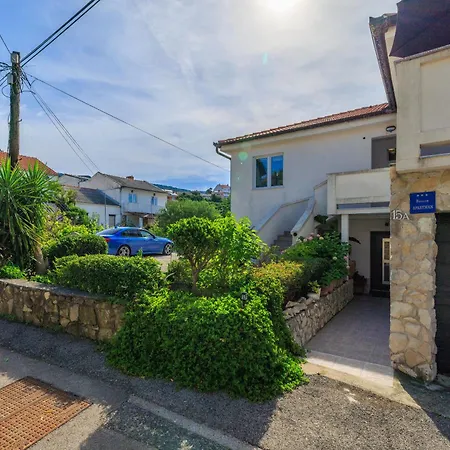 Toni Apartmán